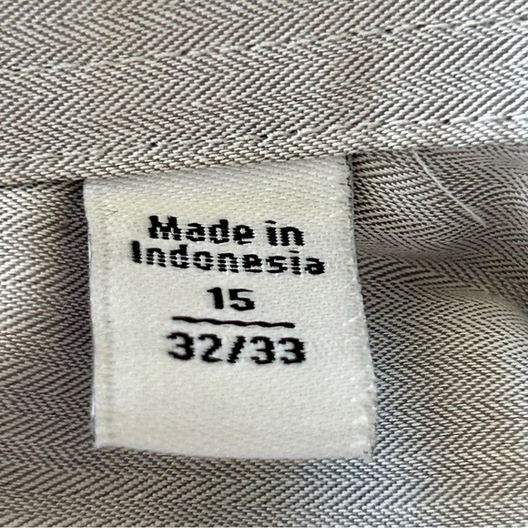 Calvin Klein Men’s Dress Shirt; Size 15 - 32/33; Slim Fit; Performance Non-Iron - Picture 5 of 7